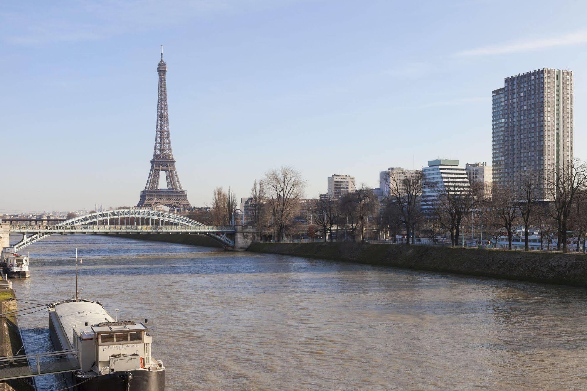 Timhotel Tour Eiffel Paris Exterior photo